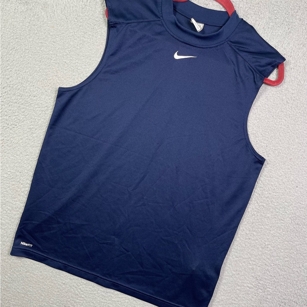 Vintage y2k Nike center swoosh tank top
